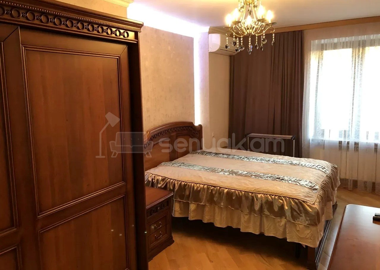 2 Սենյականոց Բնակարան Քարե Շենքում, 60քմ, 3/5 հարկ, Կապիտալ Վերանորոգված