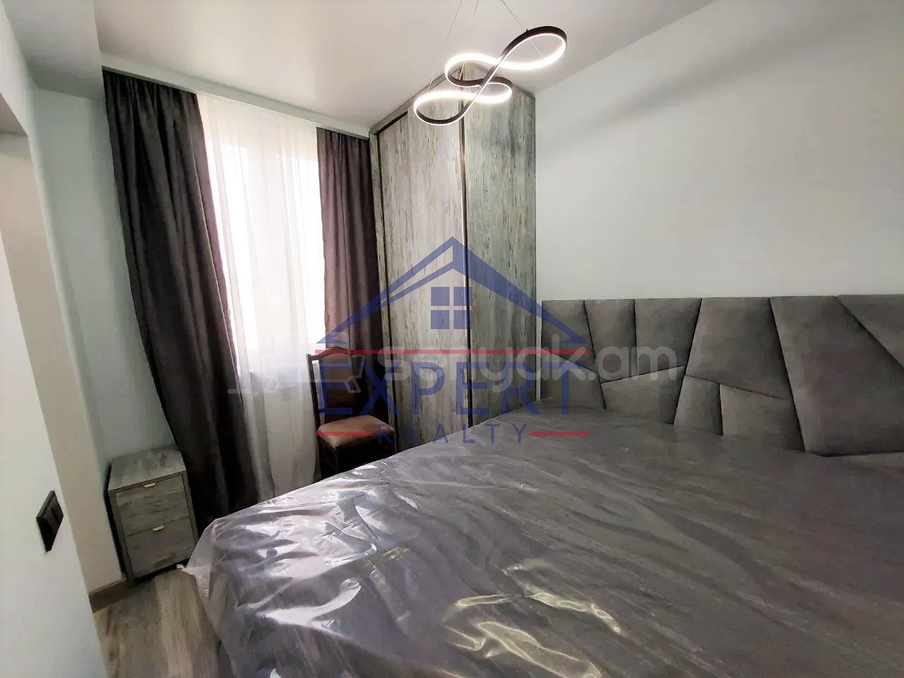 2 Սենյականոց Բնակարան, 40քմ, 7/10 հարկ, Կապիտալ Վերանորոգված, Կահավորված, Արևկող