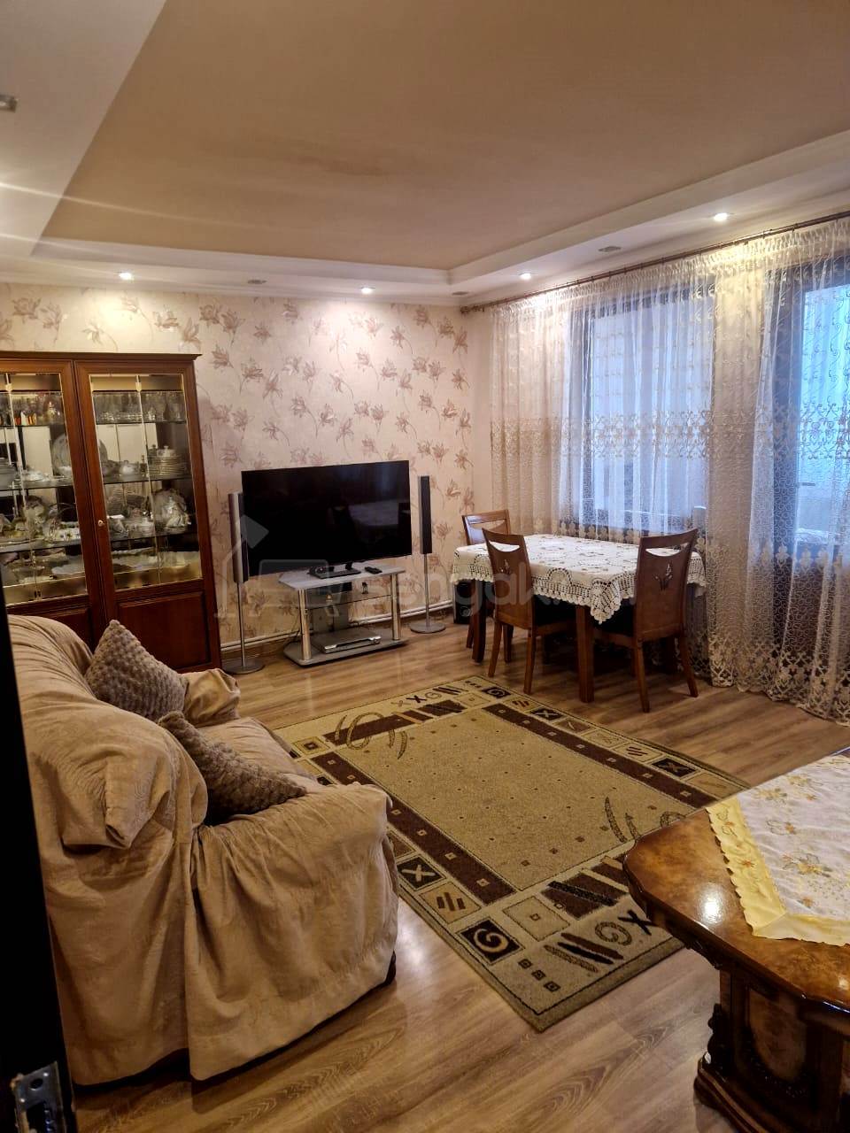 5 Սենյականոց Բնակարան, 98քմ, 9/9 հարկ, Կապիտալ Վերանորոգված