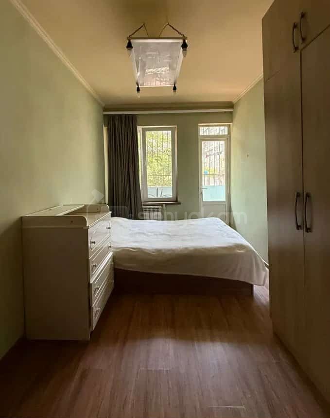 2 Սենյականոց Բնակարան Քարե Շենքում, 64քմ, 1/5 հարկ, Կապիտալ Վերանորոգված