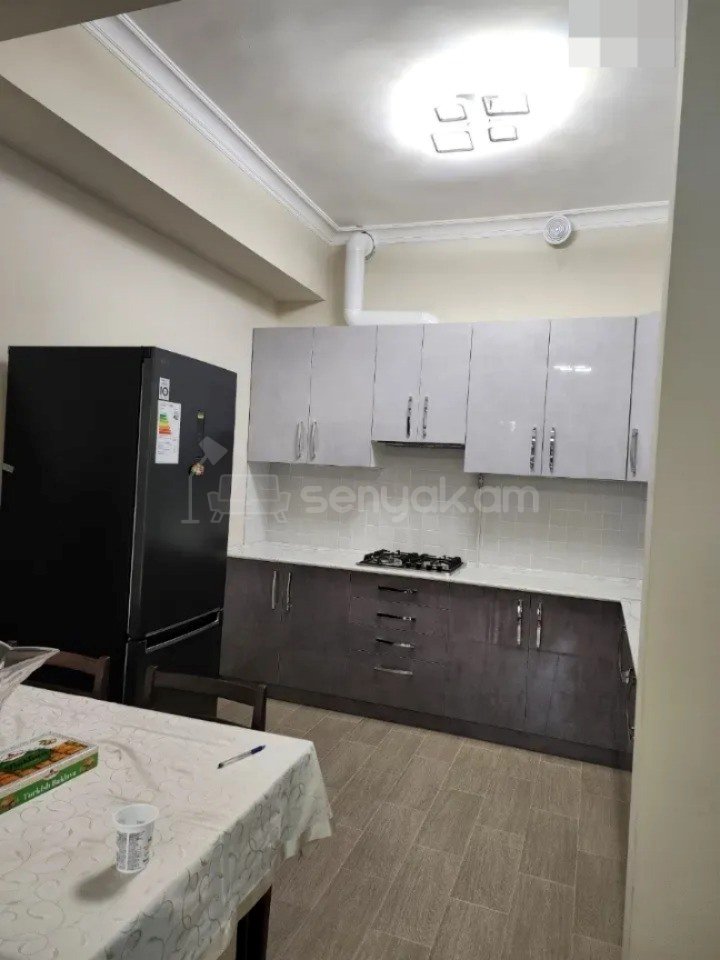 2 Սենյականոց Բնակարան Նորակառույցում, 60քմ, 8/18 հարկ, Դիզայներական Վերանորոգված, Կահավորված