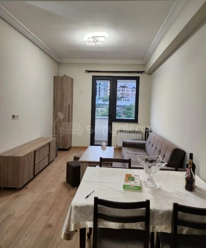 2 Սենյականոց Բնակարան Նորակառույցում, 60քմ, 8/18 հարկ, Դիզայներական Վերանորոգված, Կահավորված