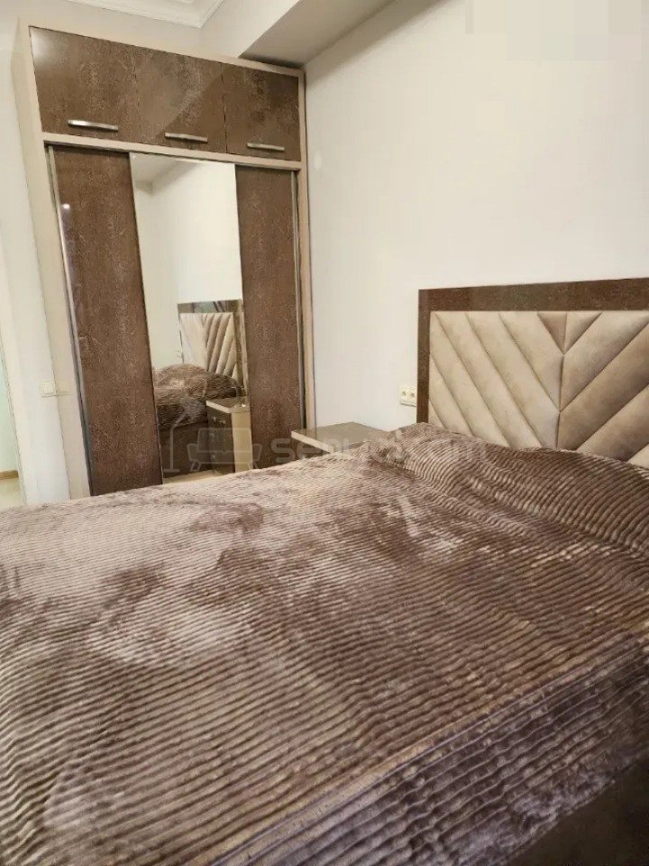 2 Սենյականոց Բնակարան Նորակառույցում, 60քմ, 8/18 հարկ, Դիզայներական Վերանորոգված, Կահավորված