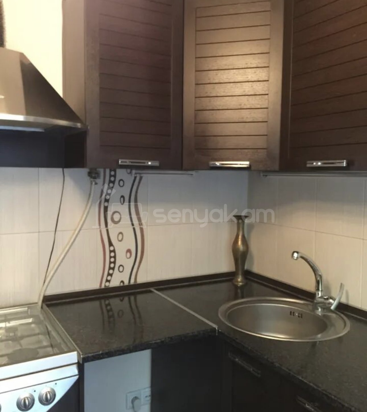 1 Սենյականոց Բնակարան, 41քմ, 1/4 հարկ, Կապիտալ Վերանորոգված, Կահավորված, Արևկող