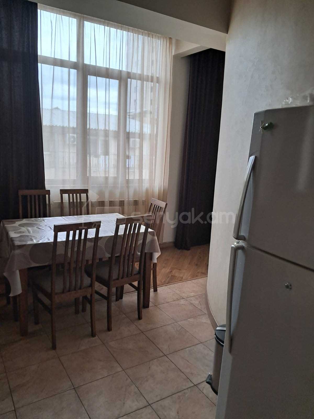 4 Սենյականոց Բնակարան Նորակառույցում, 135քմ, 7/9 հարկ, Կապիտալ Վերանորոգված, Կահավորված, Արևկող