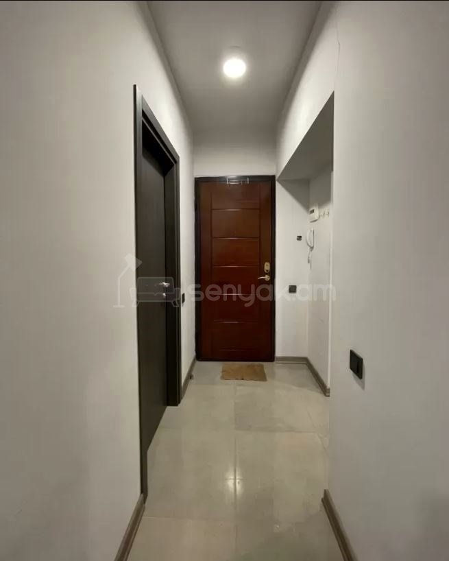 2 Սենյականոց Բնակարան, 50քմ, 7/9 հարկ, Դիզայներական Վերանորոգված, Կահավորված, Արևկող