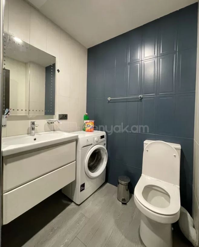 2 Սենյականոց Բնակարան, 50քմ, 7/9 հարկ, Դիզայներական Վերանորոգված, Կահավորված, Արևկող