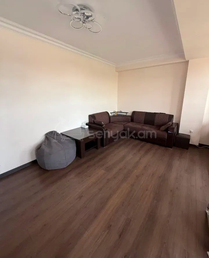 3 Սենյականոց Բնակարան Նորակառույցում, 92քմ, 7/12 հարկ, Կապիտալ Վերանորոգված