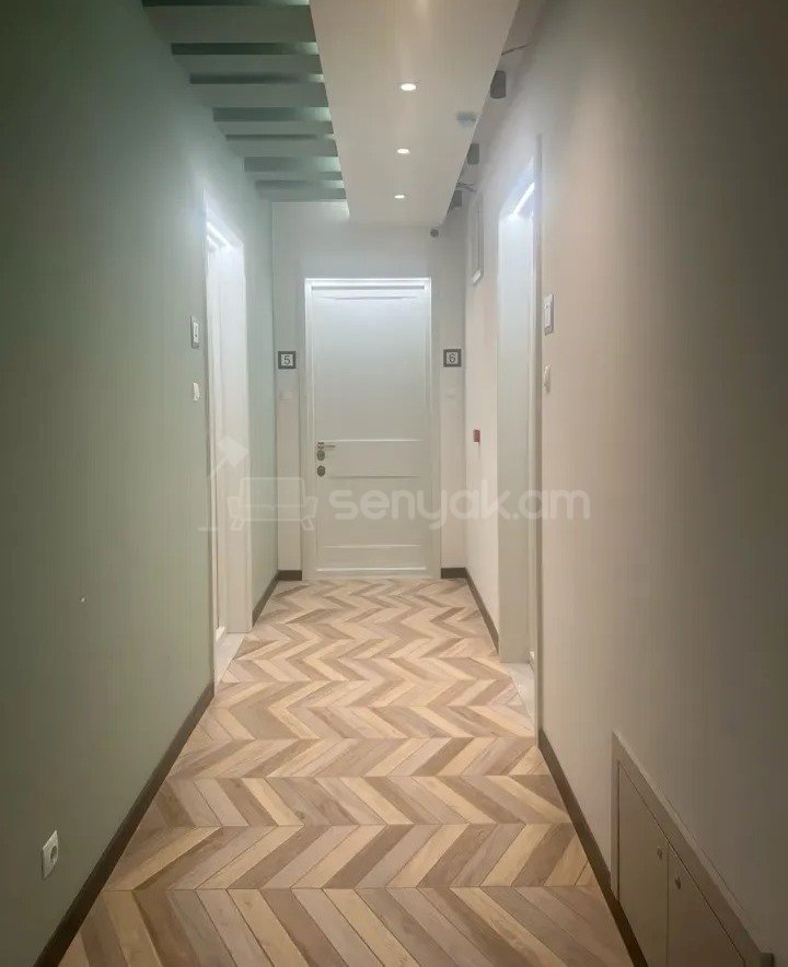 2 Սենյականոց Բնակարան Նորակառույցում, 42քմ, 2/7 հարկ, Կապիտալ Վերանորոգված