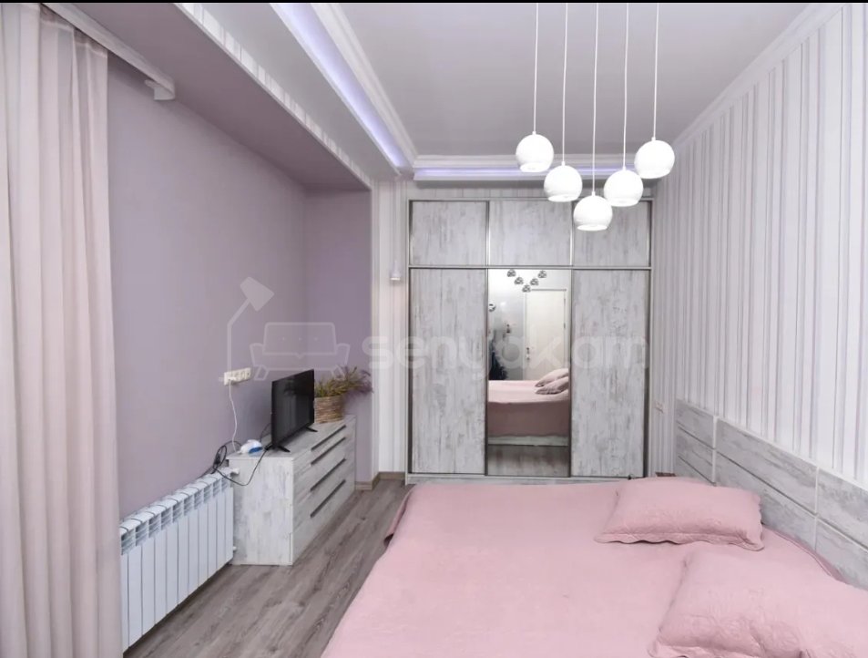 4 Սենյականոց Բնակարան Նորակառույց Քարե Շենքում, 150քմ, 3/5 հարկ, Դիզայներական Վերանորոգված