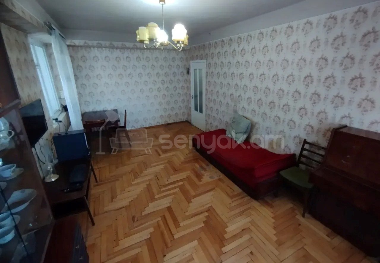 3 Սենյականոց Բնակարան, 96քմ, 11/14 հարկ, Պետական Վիճակում