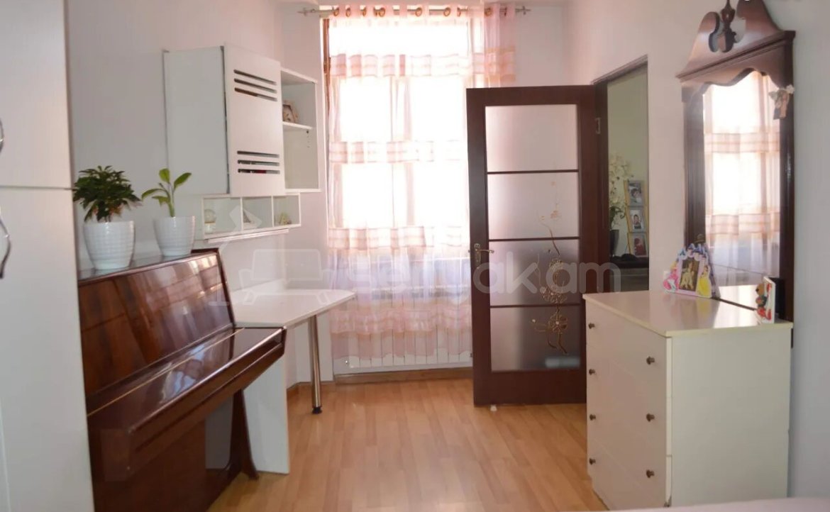 4 Սենյականոց Բնակարան Նորակառույցում, 104քմ, 3/4 հարկ, Կապիտալ Վերանորոգված