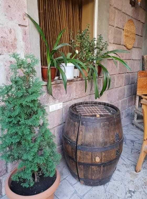 Սպասարկման Տարածք, 250քմ, Կապիտալ Վերանորոգված