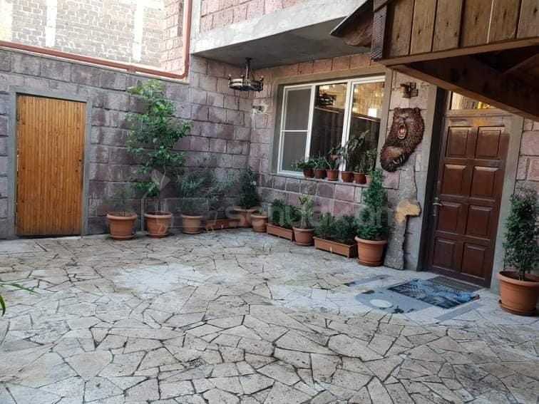 Սպասարկման Տարածք, 250քմ, Կապիտալ Վերանորոգված