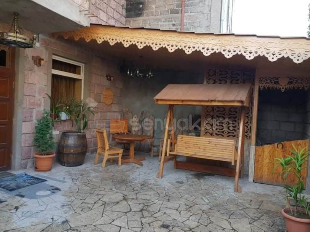 Սպասարկման Տարածք, 250քմ, Կապիտալ Վերանորոգված