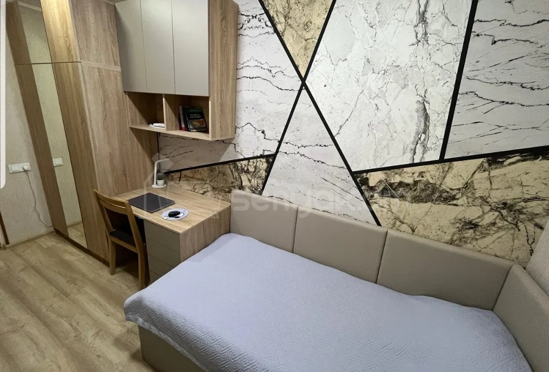 6 Սենյականոց Բնակարան, 127քմ, 2/4 հարկ, Կապիտալ Վերանորոգված