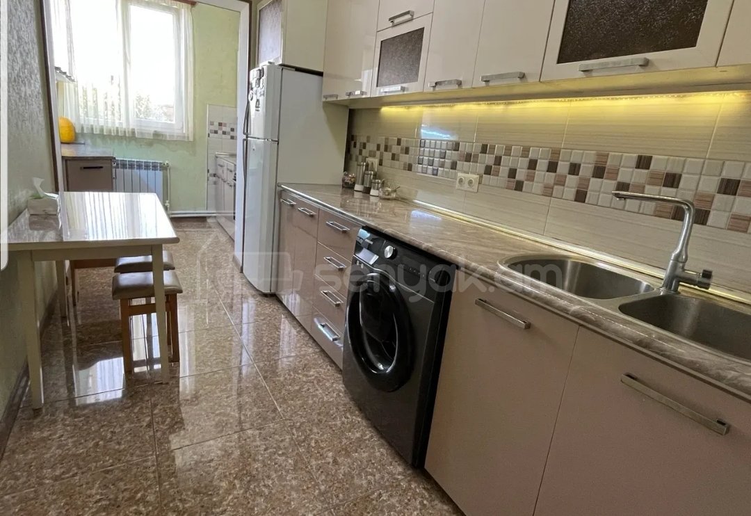 6 Սենյականոց Բնակարան, 127քմ, 2/4 հարկ, Կապիտալ Վերանորոգված