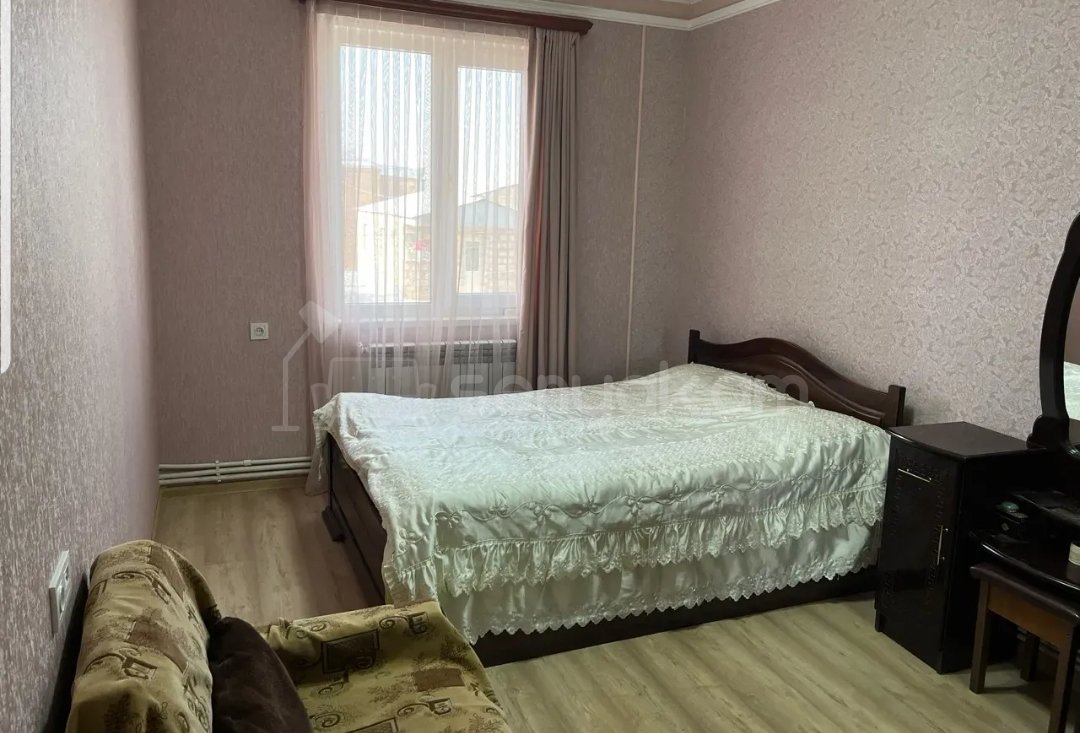 6 Սենյականոց Բնակարան, 127քմ, 2/4 հարկ, Կապիտալ Վերանորոգված