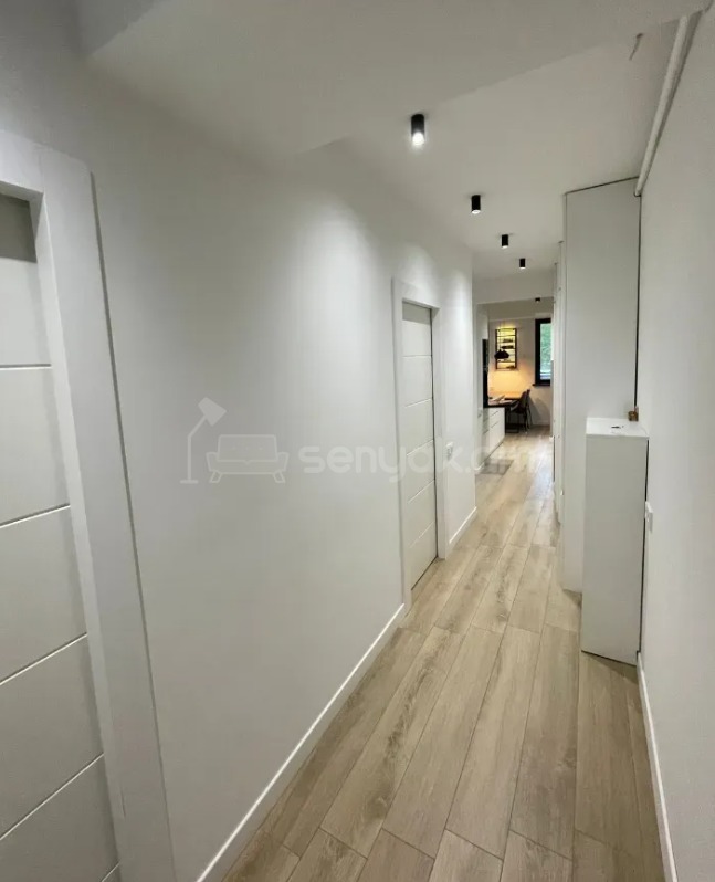 3 Սենյականոց Բնակարան, 68քմ, 2/5 հարկ, Դիզայներական Վերանորոգված