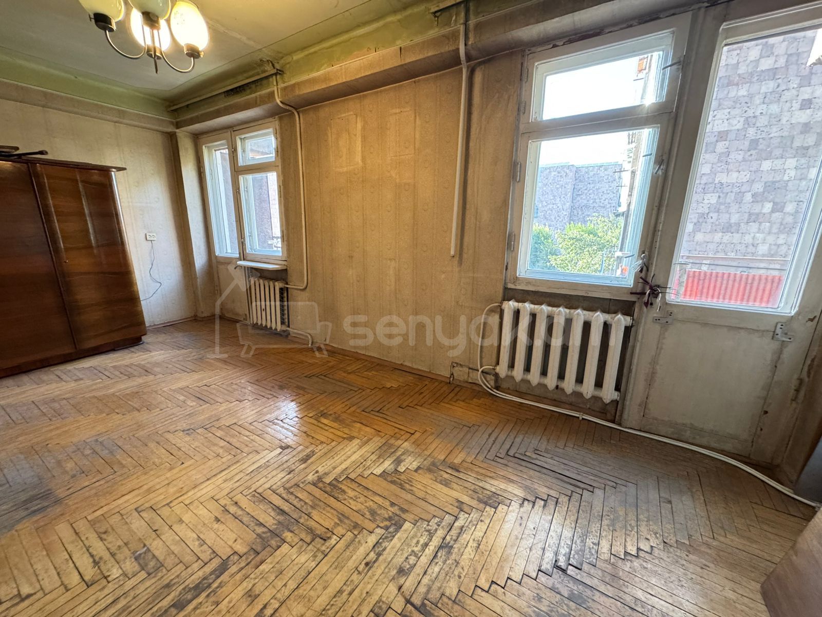 Ազատ նախագծով Բնակարան, 89քմ, 3/12 հարկ, Պետական Վիճակում