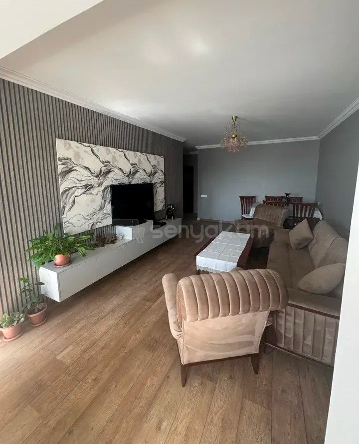 4 Սենյականոց Բնակարան, 81քմ, 4/9 հարկ, Կապիտալ Վերանորոգված