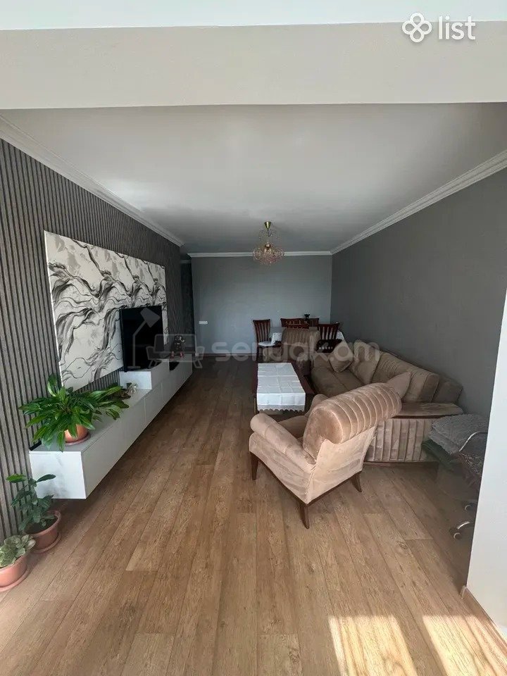 4 Սենյականոց Բնակարան, 81քմ, 4/9 հարկ, Կապիտալ Վերանորոգված