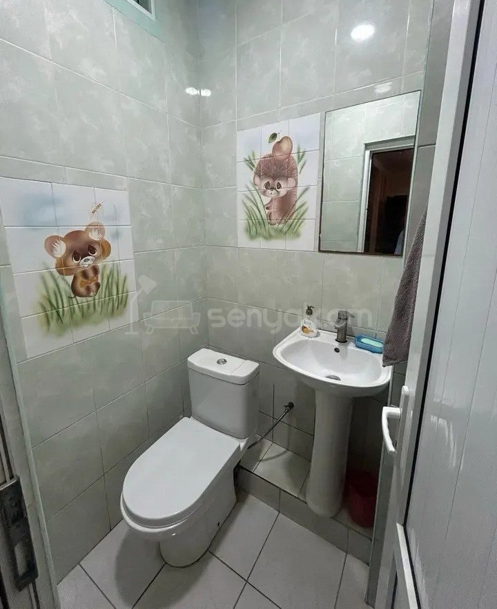 3 Սենյականոց Բնակարան Քարե Շենքում, 92քմ, 2/8 հարկ, Կոսմետիկ Վերանորոգված