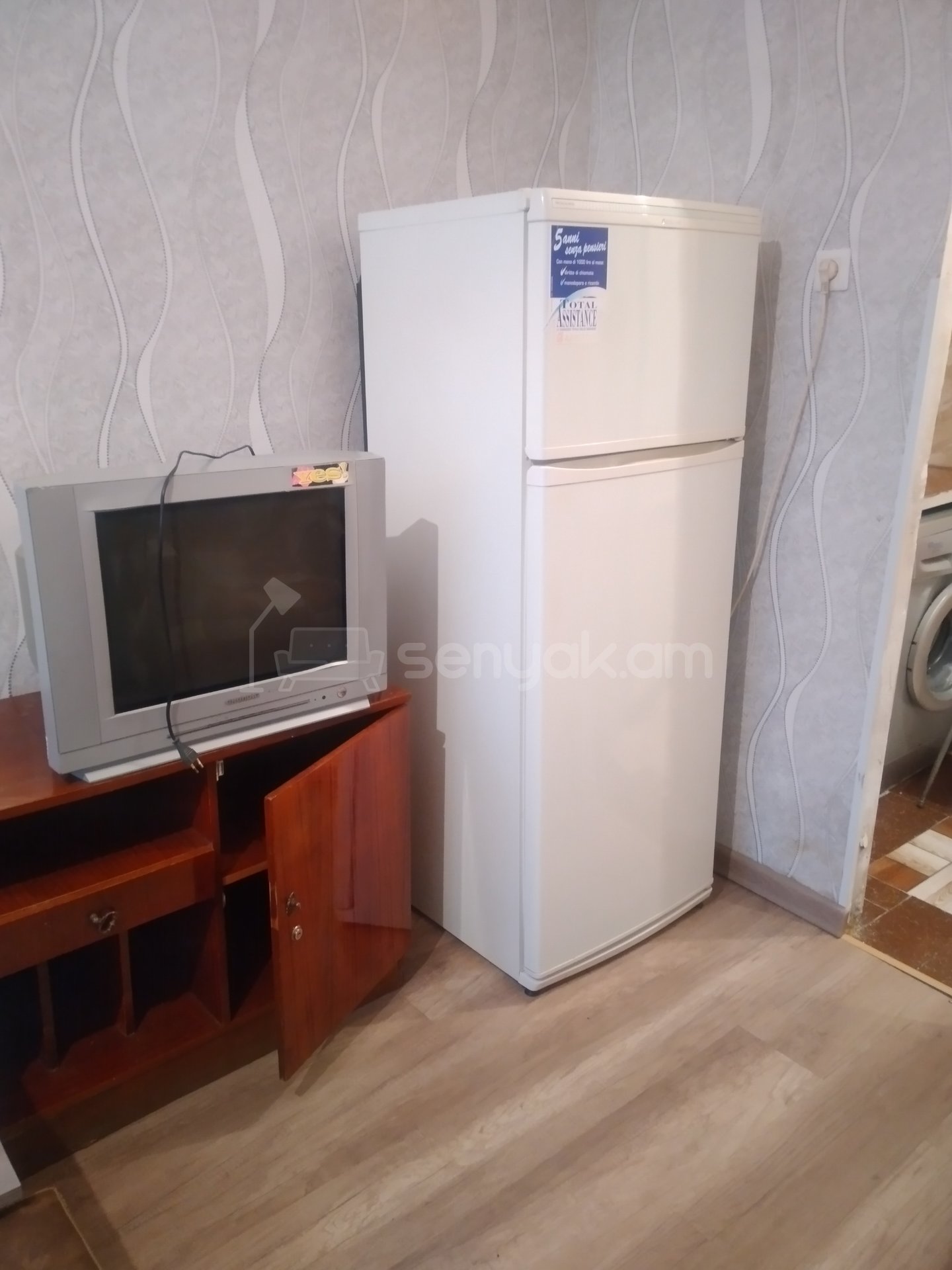 1 Սենյականոց Բնակարան Քարե Շենքում, 20քմ, 2/8 հարկ, Դիզայներական Վերանորոգված, Կահավորված