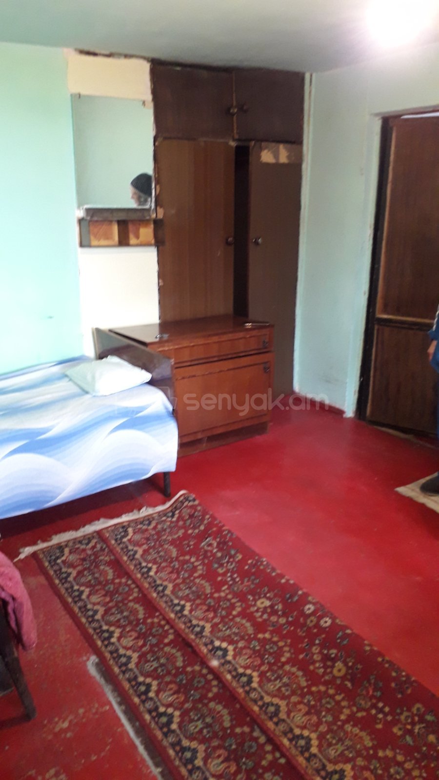 1 Սենյականոց Բնակարան Քարե Շենքում, 30քմ, 1/1 հարկ, Նորմալ Վիճակում, Կահավորված, Արևկող