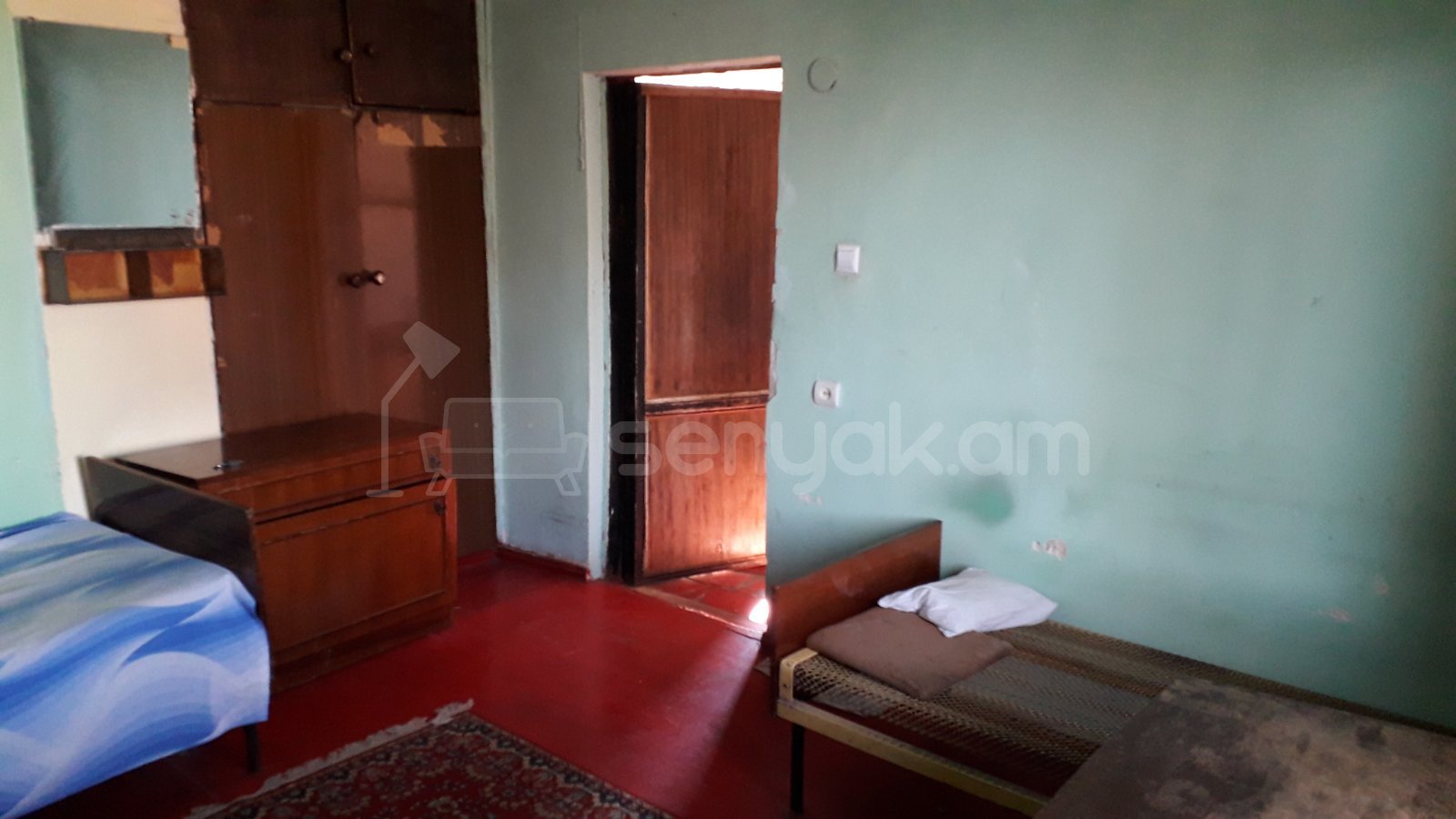 1 Սենյականոց Բնակարան Քարե Շենքում, 30քմ, 1/1 հարկ, Նորմալ Վիճակում, Կահավորված, Արևկող