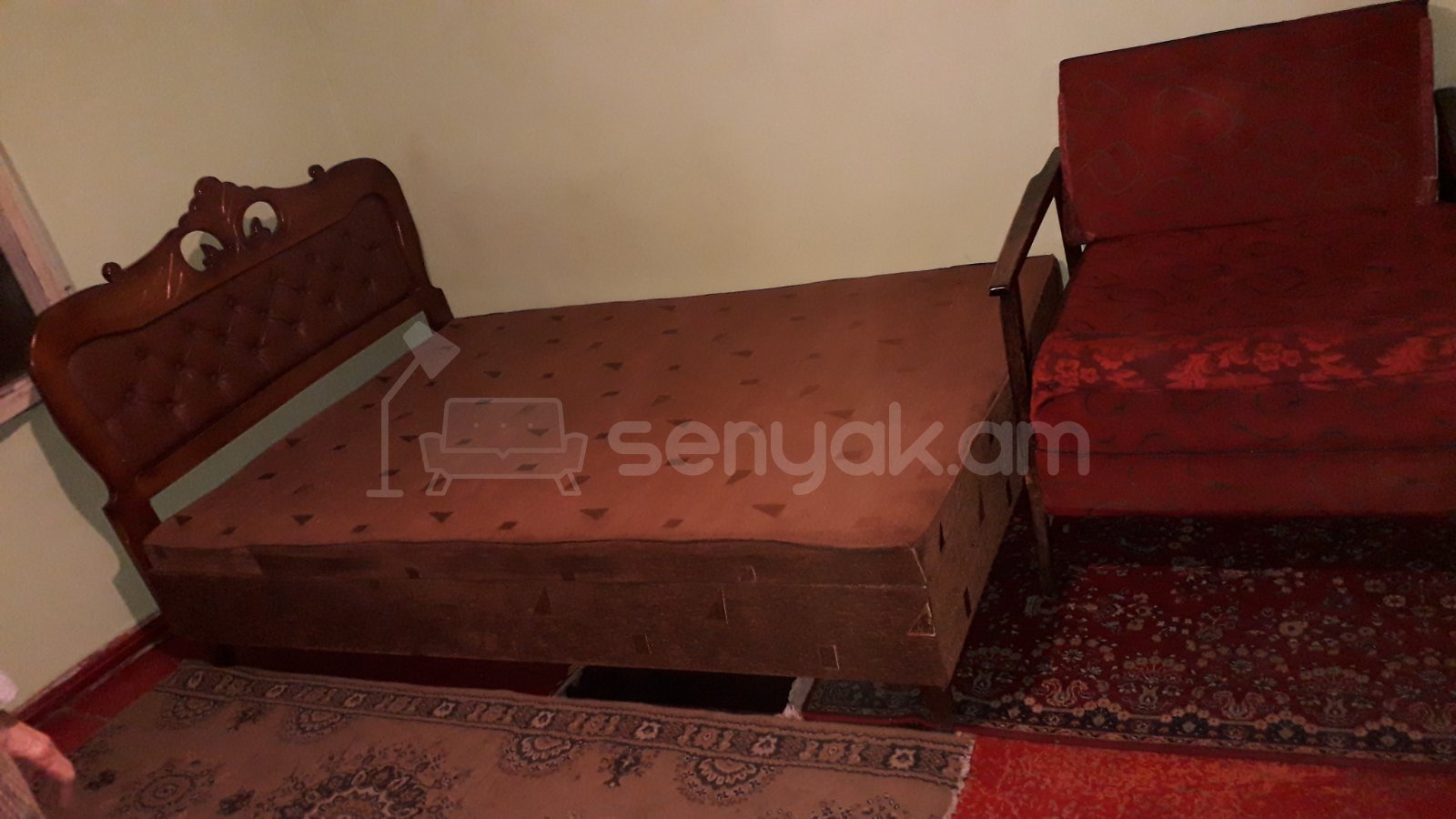 1 Սենյականոց Բնակարան Քարե Շենքում, 30քմ, 1/1 հարկ, Նորմալ Վիճակում, Կահավորված, Արևկող