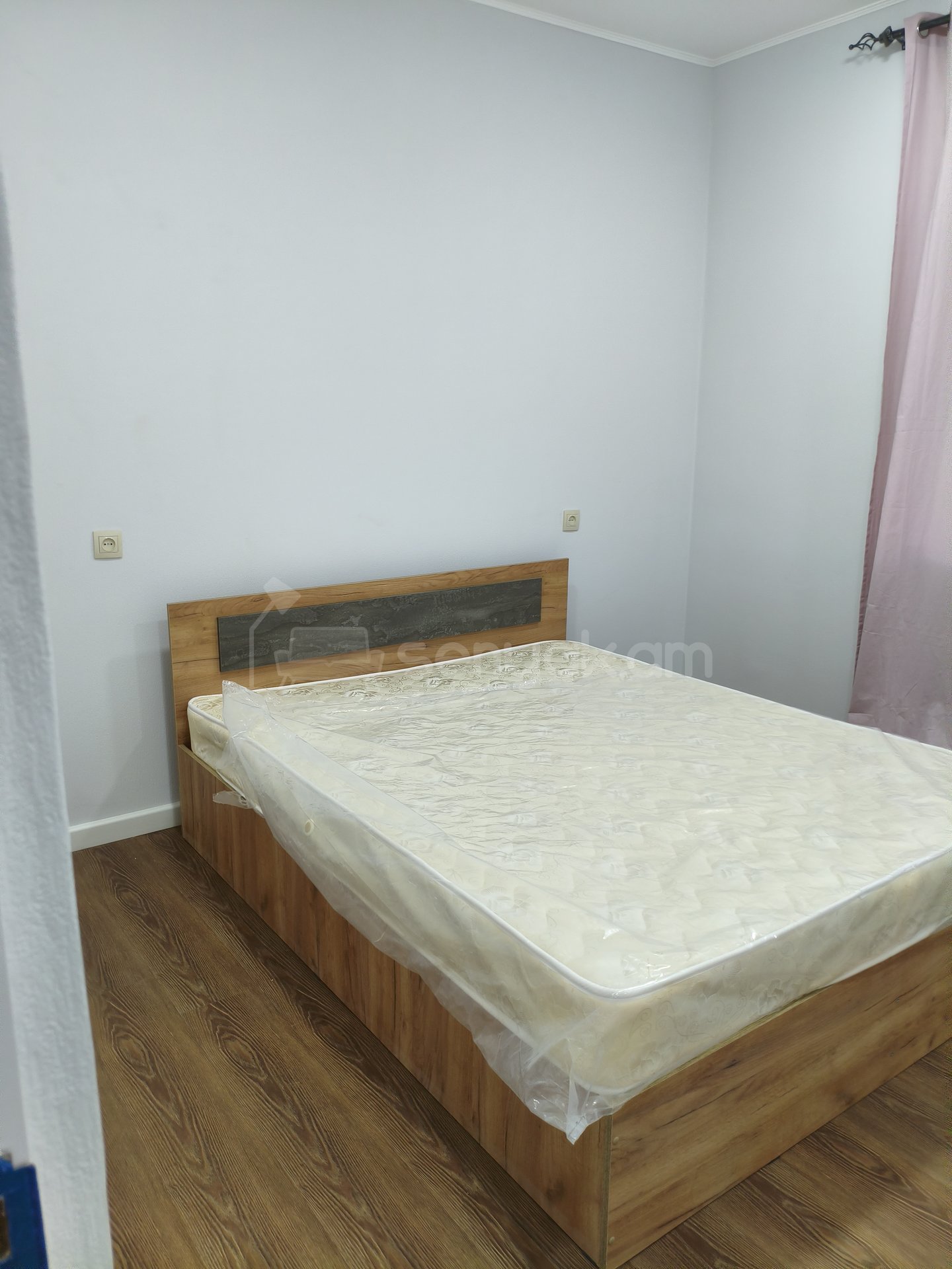 1 Սենյականոց Բնակարան, 50քմ, 1/1 հարկ, Նորմալ Վիճակում, Կահավորված