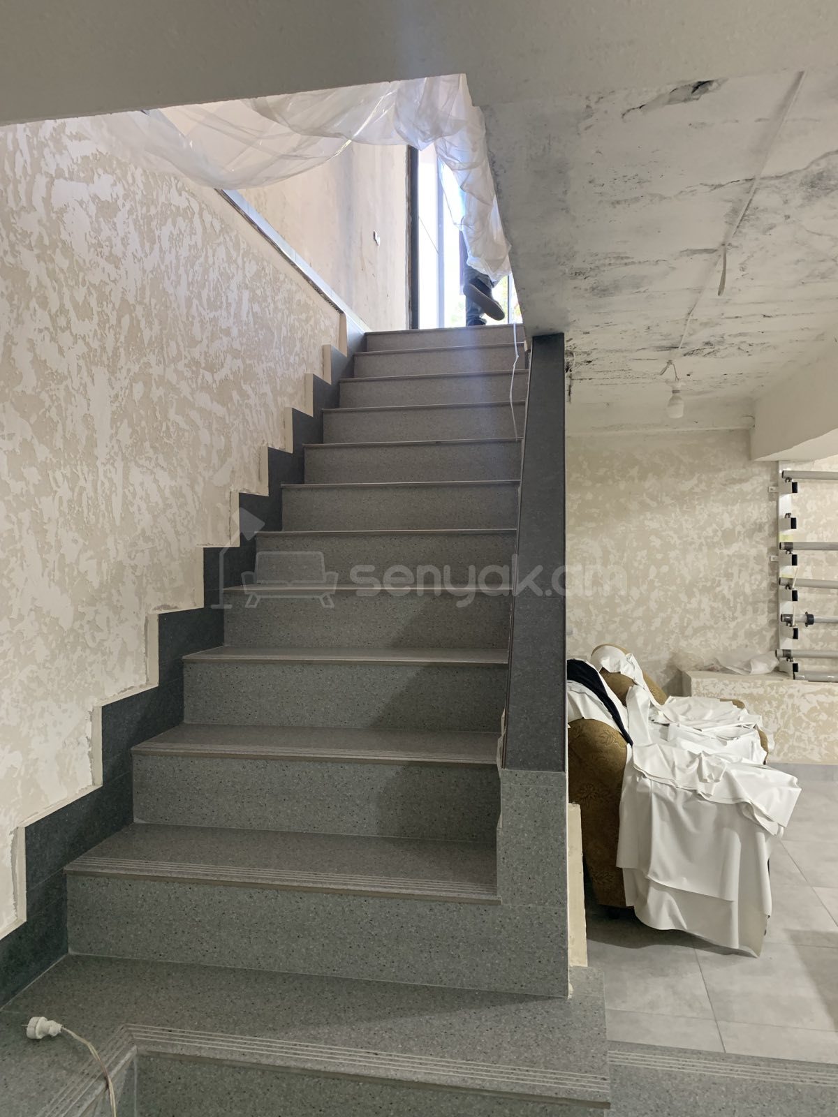 Առևտրի Տարածք, 210քմ, Կապիտալ Վերանորոգված