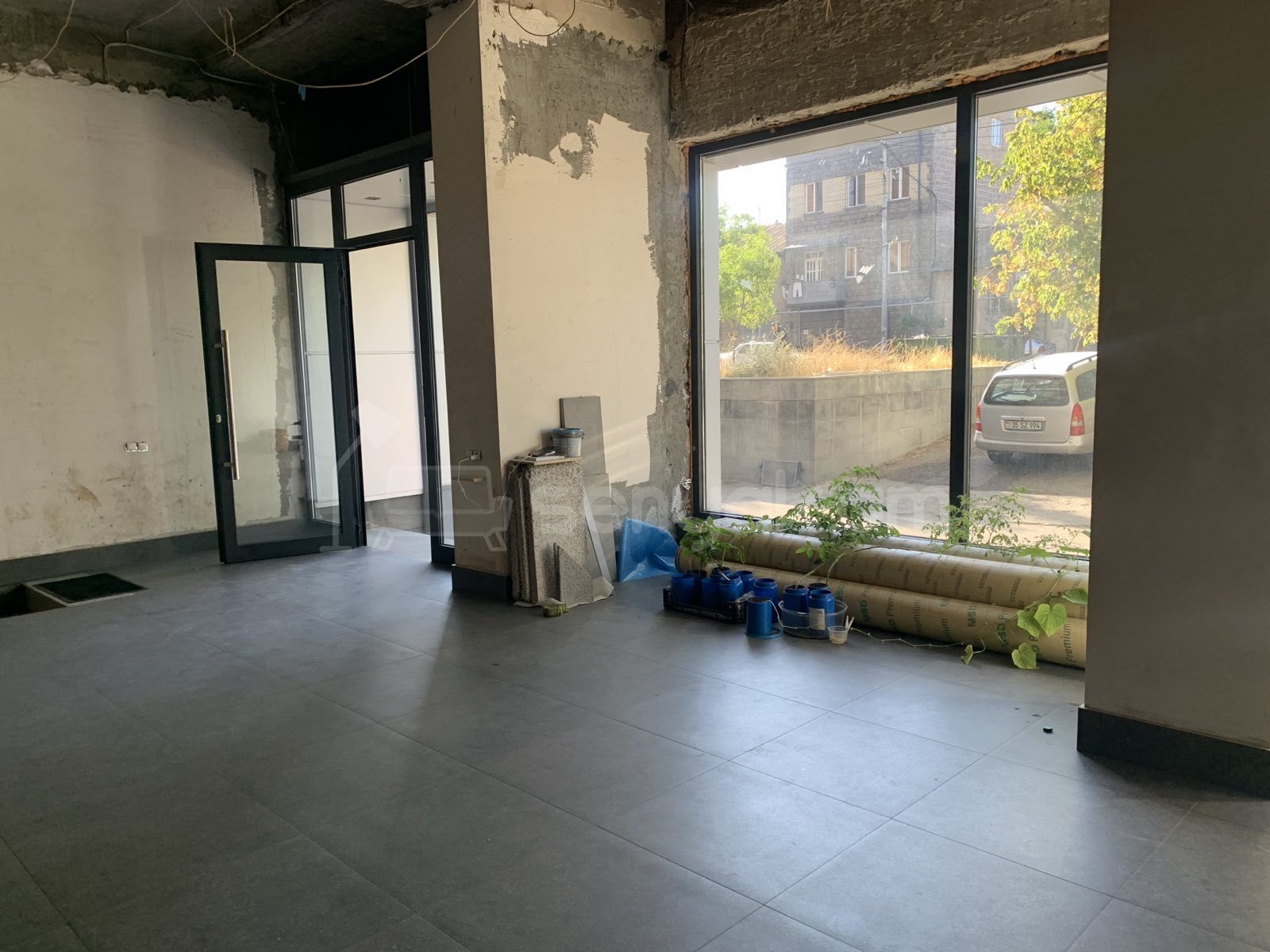 Առևտրի Տարածք, 210քմ, Կապիտալ Վերանորոգված