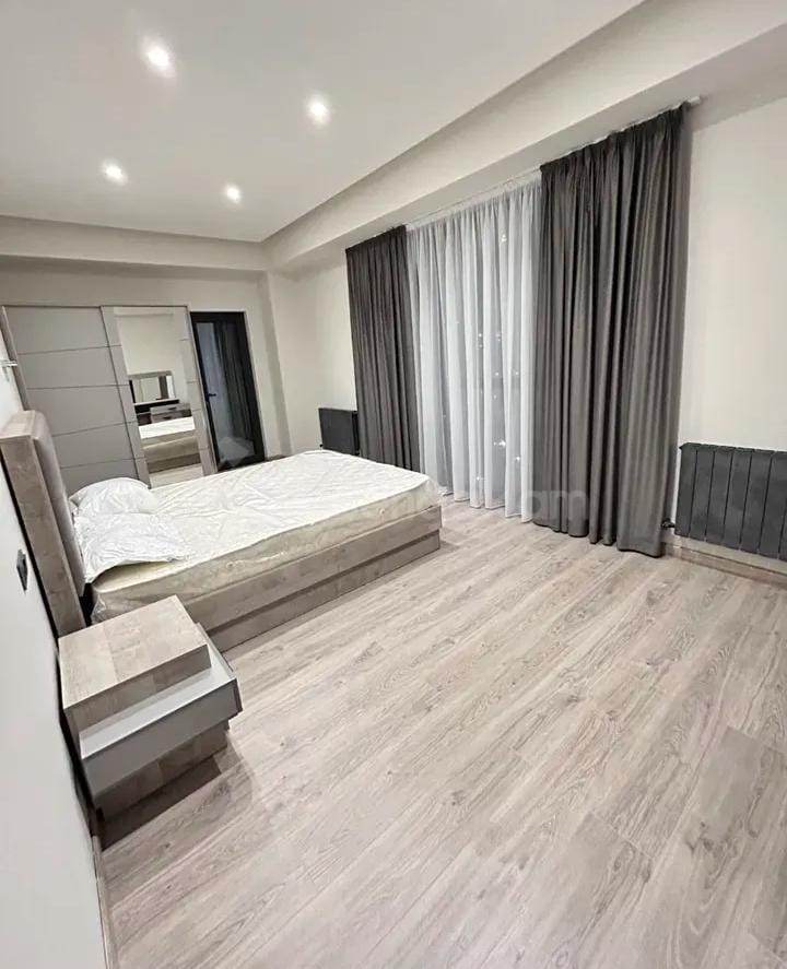 2 Սենյականոց Բնակարան Նորակառույցում, 66քմ, 12/16 հարկ, Դիզայներական Վերանորոգված, Կահավորված, Արևկող