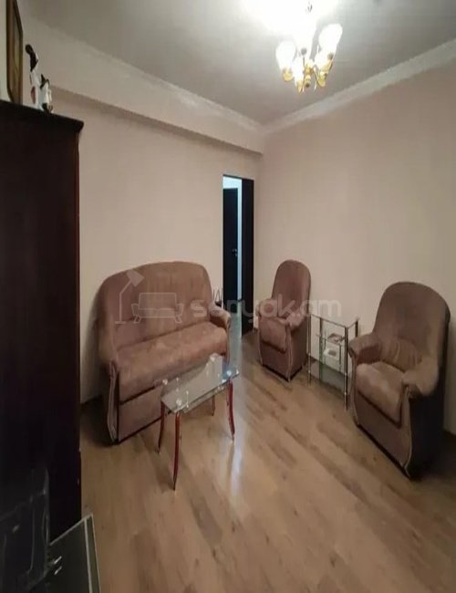 4 Սենյականոց Բնակարան, 100քմ, 7/9 հարկ, Կոսմետիկ Վերանորոգված, Կահավորված, Արևկող