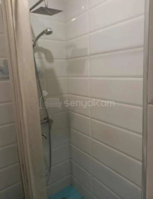 2 Սենյականոց Բնակարան, 45քմ, 3/6 հարկ, Կապիտալ Վերանորոգված, Կահավորված, Արևկող