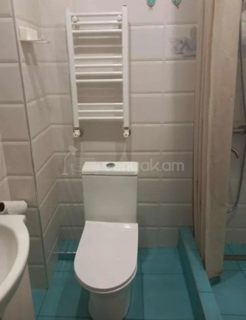 2 Սենյականոց Բնակարան, 45քմ, 3/6 հարկ, Կապիտալ Վերանորոգված, Կահավորված, Արևկող