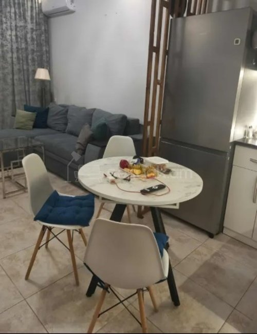 2 Սենյականոց Բնակարան, 45քմ, 3/6 հարկ, Կապիտալ Վերանորոգված, Կահավորված, Արևկող