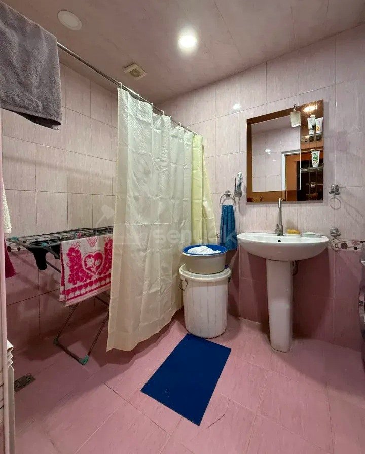 3 Սենյականոց Բնակարան, 92քմ, 2/8 հարկ, Նորմալ Վիճակում