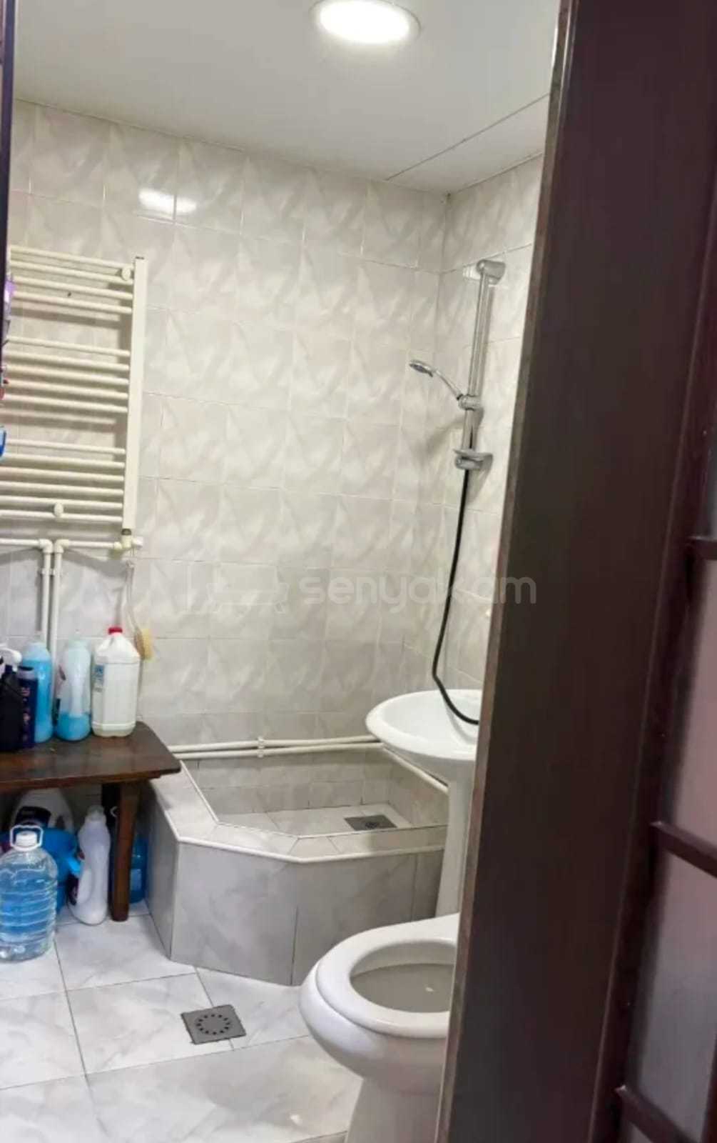 2 Սենյականոց Բնակարան, 51քմ, 1/5 հարկ, Նորմալ Վիճակում