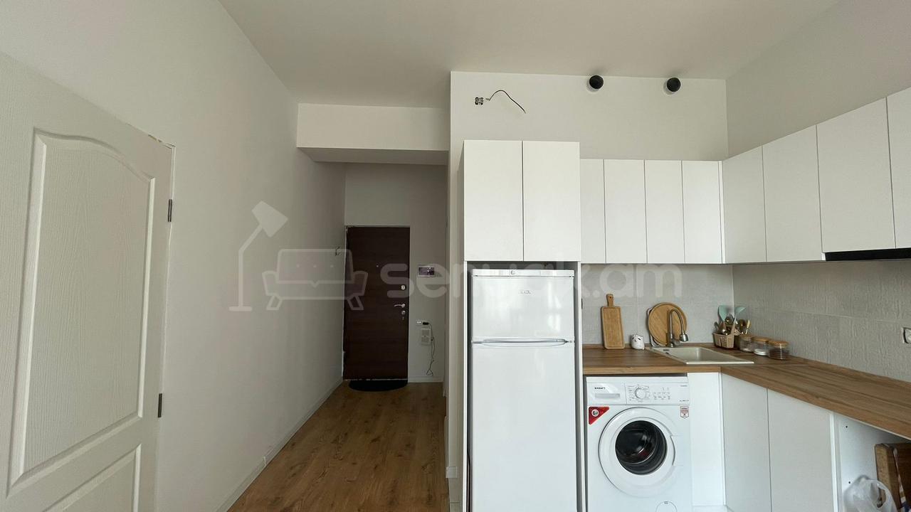 1 Սենյականոց Բնակարան, 39քմ, 4/12 հարկ, Դիզայներական Վերանորոգված