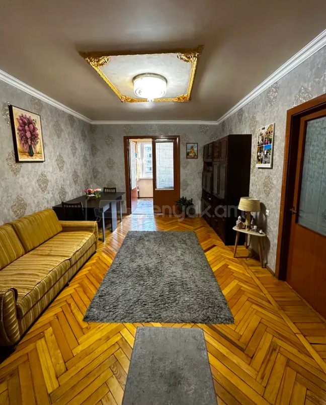 3 Սենյականոց Բնակարան Քարե Շենքում, 78քմ, 2/5 հարկ, Կոսմետիկ Վերանորոգված