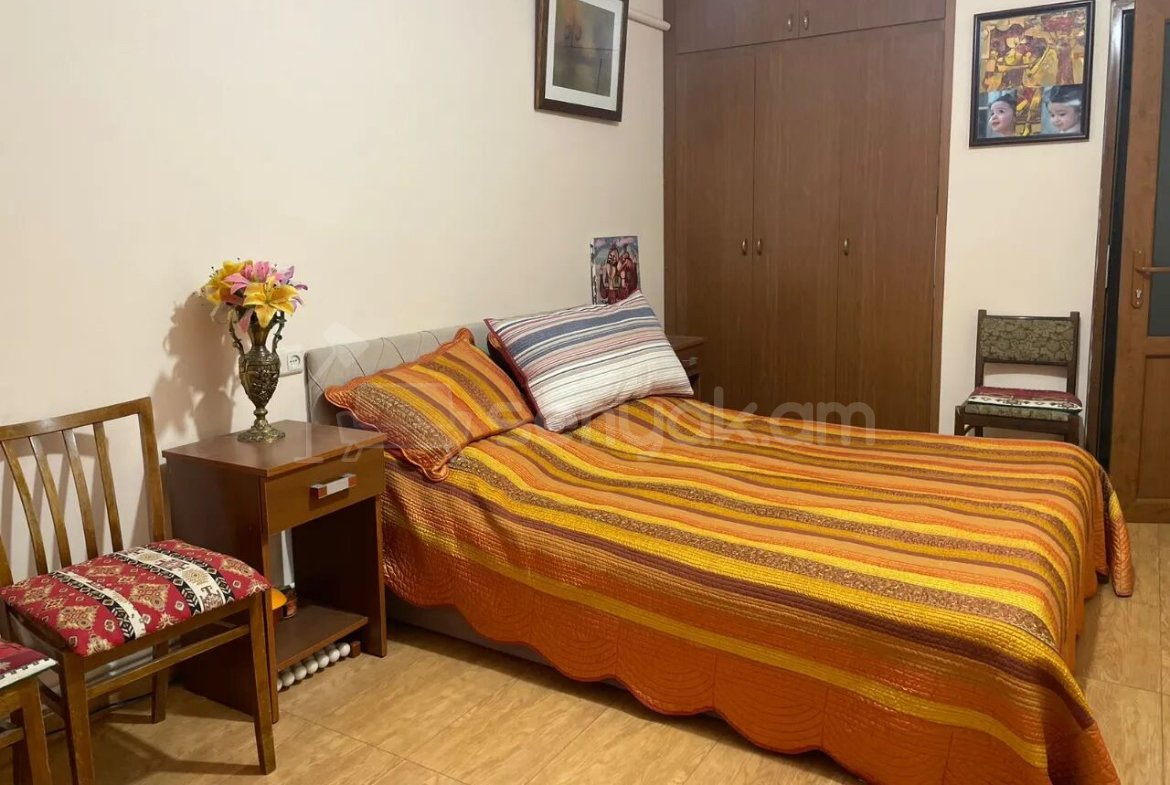 2 Սենյականոց Բնակարան Քարե Շենքում, 48քմ, 1/3 հարկ, Կապիտալ Վերանորոգված, Կահավորված