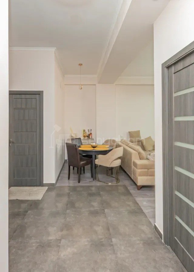 3 Սենյականոց Բնակարան Նորակառույցում, 95քմ, 10/11 հարկ, Կապիտալ Վերանորոգված