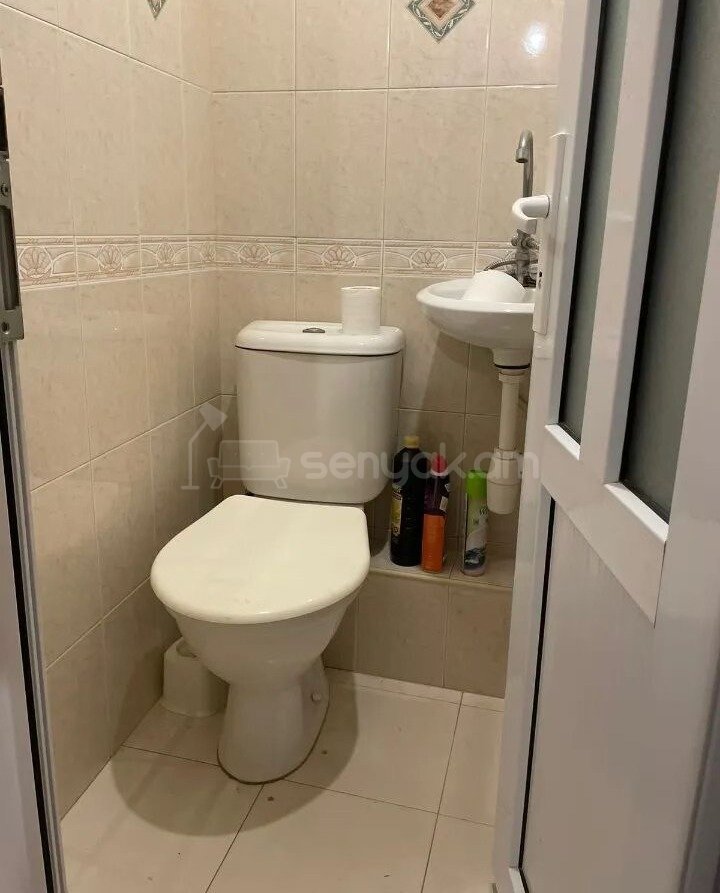 2 Սենյականոց Բնակարան Քարե Շենքում, 48քմ, 1/3 հարկ, Կապիտալ Վերանորոգված, Կահավորված