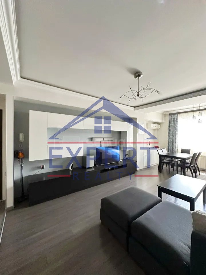 3 Սենյականոց Բնակարան, 74քմ, 5/10 հարկ, Կապիտալ Վերանորոգված