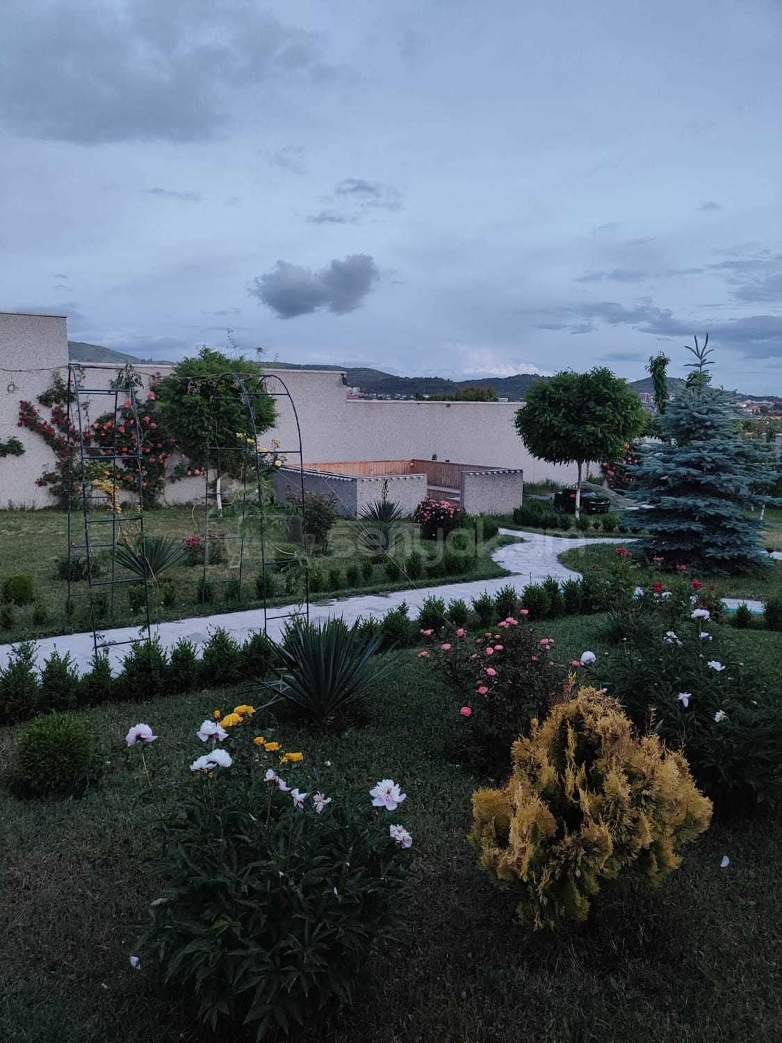 3 Սենյականոց Սեփական Տուն, 205քմ, Կապիտալ Վերանորոգված