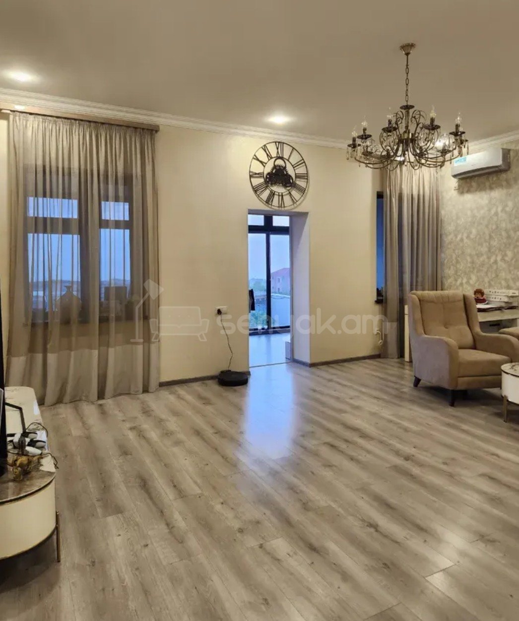 3 Սենյականոց Սեփական Տուն, 205քմ, Կապիտալ Վերանորոգված