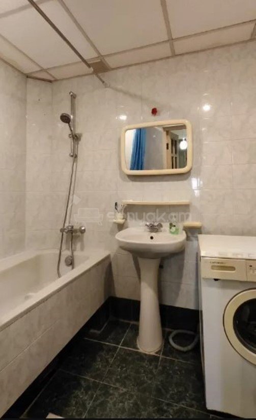 3 Սենյականոց Բնակարան, 110քմ, 14/16 հարկ, Կապիտալ Վերանորոգված, Կահավորված